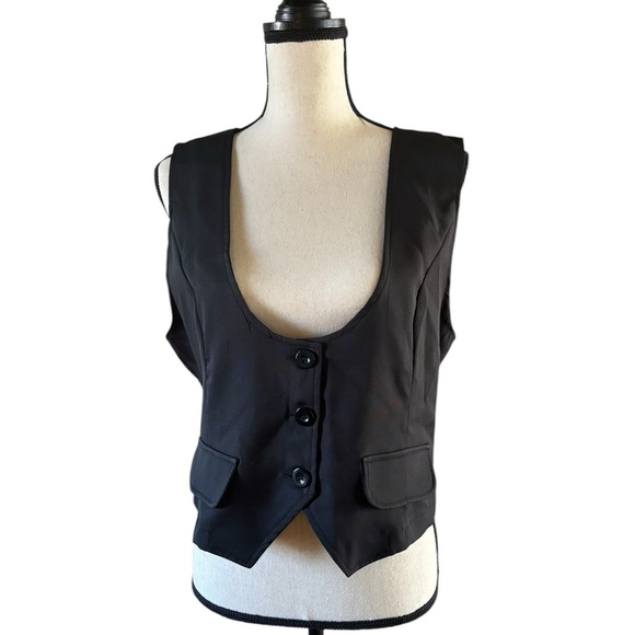 SHEIN Black Button-Up Vest - Picture 3 of 4